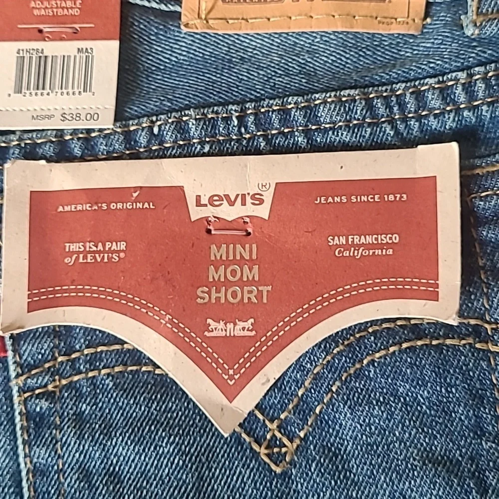Levi's Girl Shorts, Blue - Picture 4 of 9